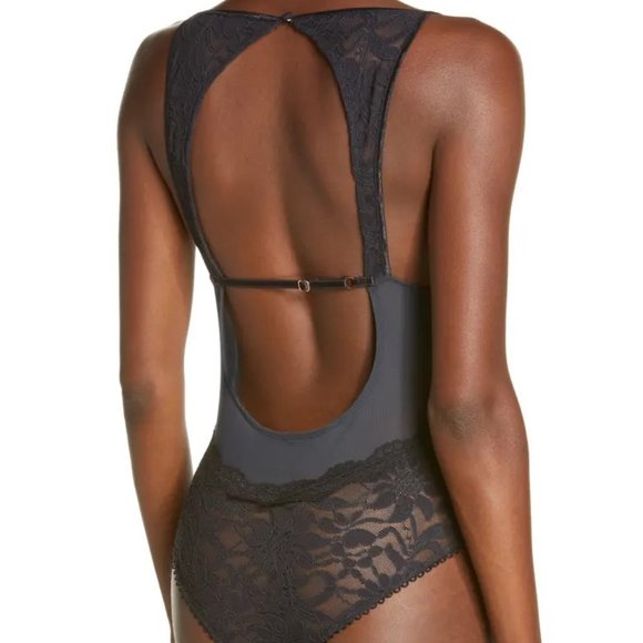 Free People Speed Date Bodysuit Black NWT Size X-Small - Picture 2 of 3